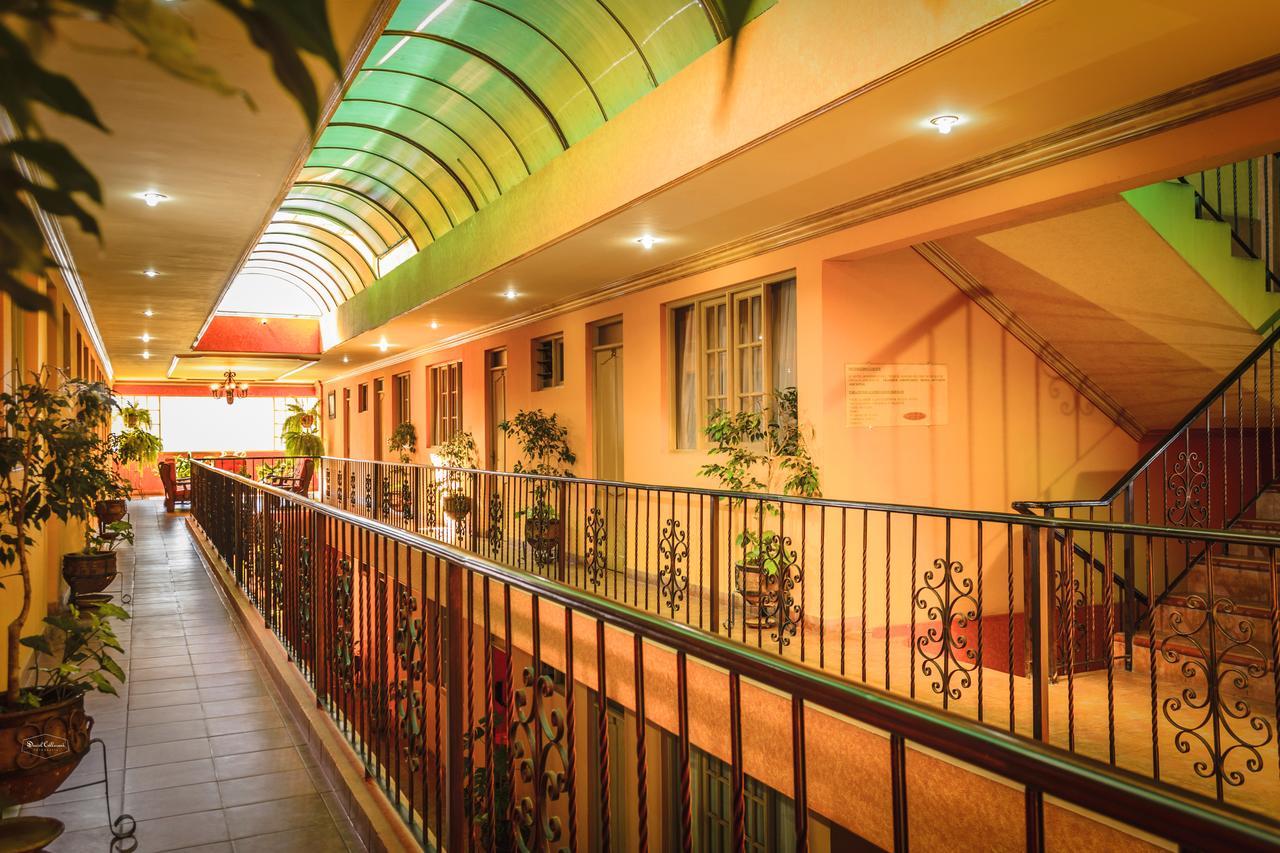 קוצ'במבה Hotel Monserrat מראה חיצוני תמונה